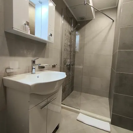 Tarnovka - Guest Hotel *